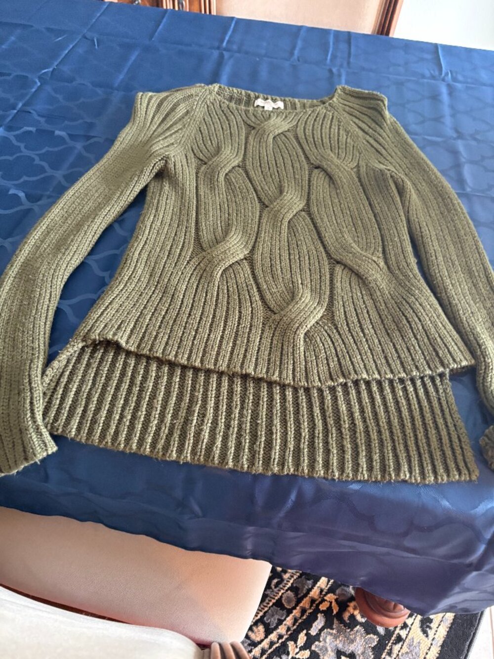 Kaufmanfranco Olive green sweater size M.